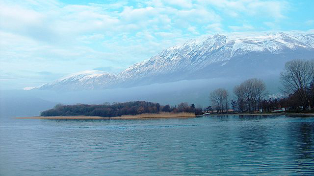 Ohridi-t, Macednia