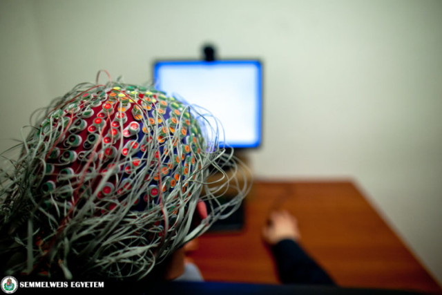 Autizmus kutats - EEG vizsglat