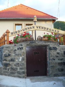biro_udvar_vendeghaz