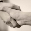 Lehet fiatalok �s id�sek k�z�tt meg�rt� kapcsolat?