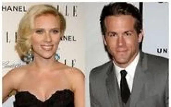 Ryan Reynolds és Scarlett Johansson örökbefogadnának