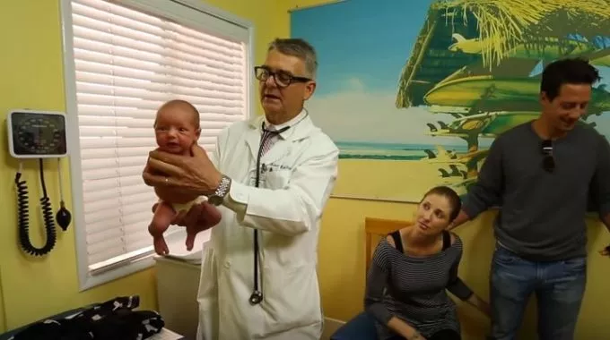 Megtalálták a babák "kikapcsoló gombját" - azonnal abbahagyják tőle a sírást