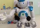 Cukorbeteg kisgyerekként viselkedő robotot fejlesztenek Nagy-Britanniában
