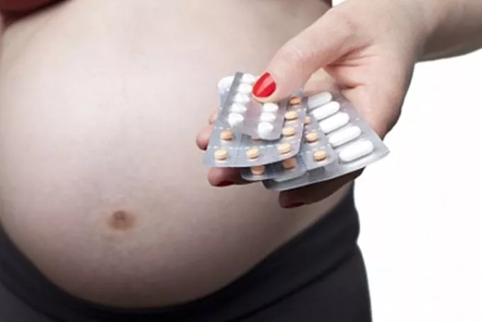 A terhesség alatt szedett antidepresszánsok növelik a születési rendellenességek kockázatát