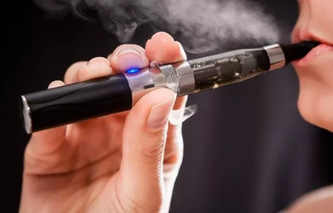 E-cigaretta, EVALI és az ifjúsági vaping-járványok 