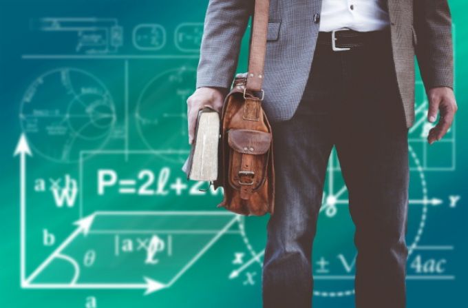 Pedagógus vagy? Inspirációk, hatékonyságnövelés 7 pontban Pedagógus vagy? Inspirációk, hatékonyságnövelés 7 pontban