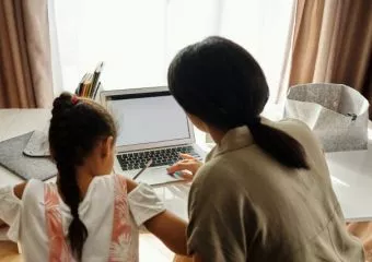 Hogyan edukáljuk gyermekeinket a felelősségteljes internethasználatra?