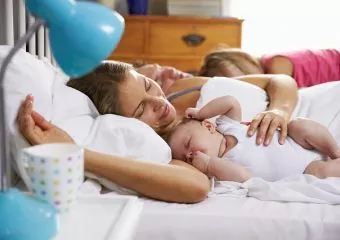 Kiegyensúlyozottabb és boldogabb felnőtt lesz, akivel együtt alszanak a szülei