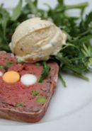Brnyterrine trkonyfagylalttal