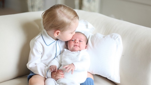 Charlotte hercegnő, György herceg, gyerekek, első fotó