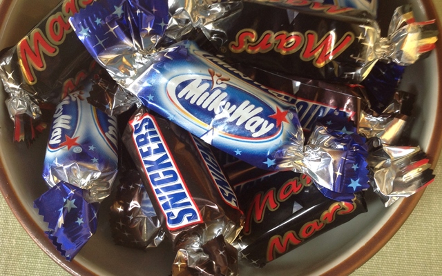 Mars, Snickers s Milky Way csokoldk visszahvsa a boltokbl