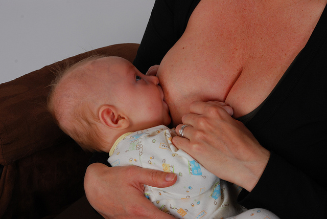 Fogyás szoptató anyák számára, Az anya helyes étrendje és életmódja szoptatás alatt