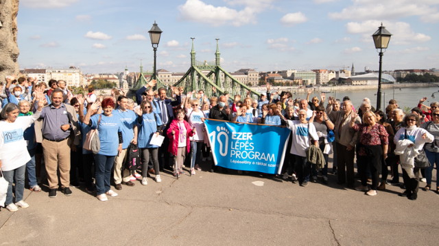 10 ezer lps program