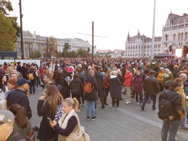 hídfoglalás pedagógus tüntetés