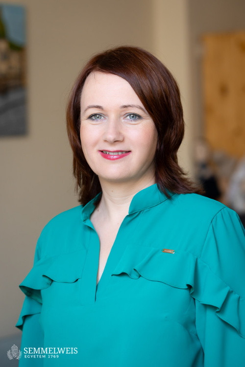 Cserép Melinda