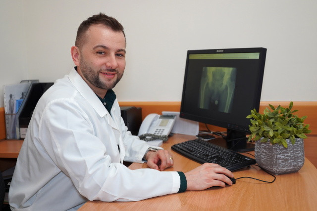 dr. Reha Gbor, ortopd szakorvos
