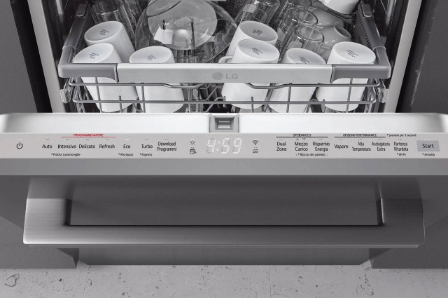 LG Mosogat�g�p automatikus ajt�nyit�s