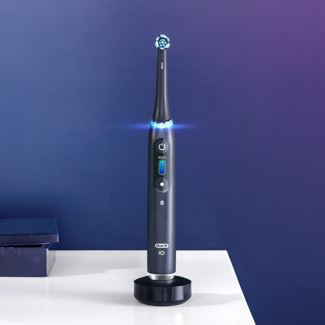 Oral-B iO elektromos fogkefe