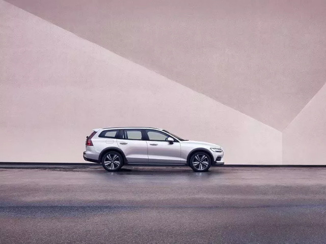 Volvo terepkombi - V60 CC (Cross Country)