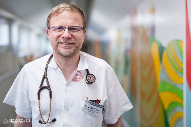 dr. Erdlyi Dniel