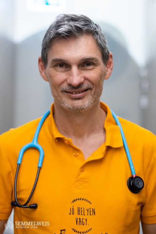 dr. Krivácsy Péter