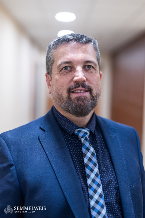 dr. Schmidt Pter