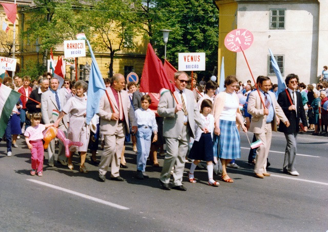 retro majális