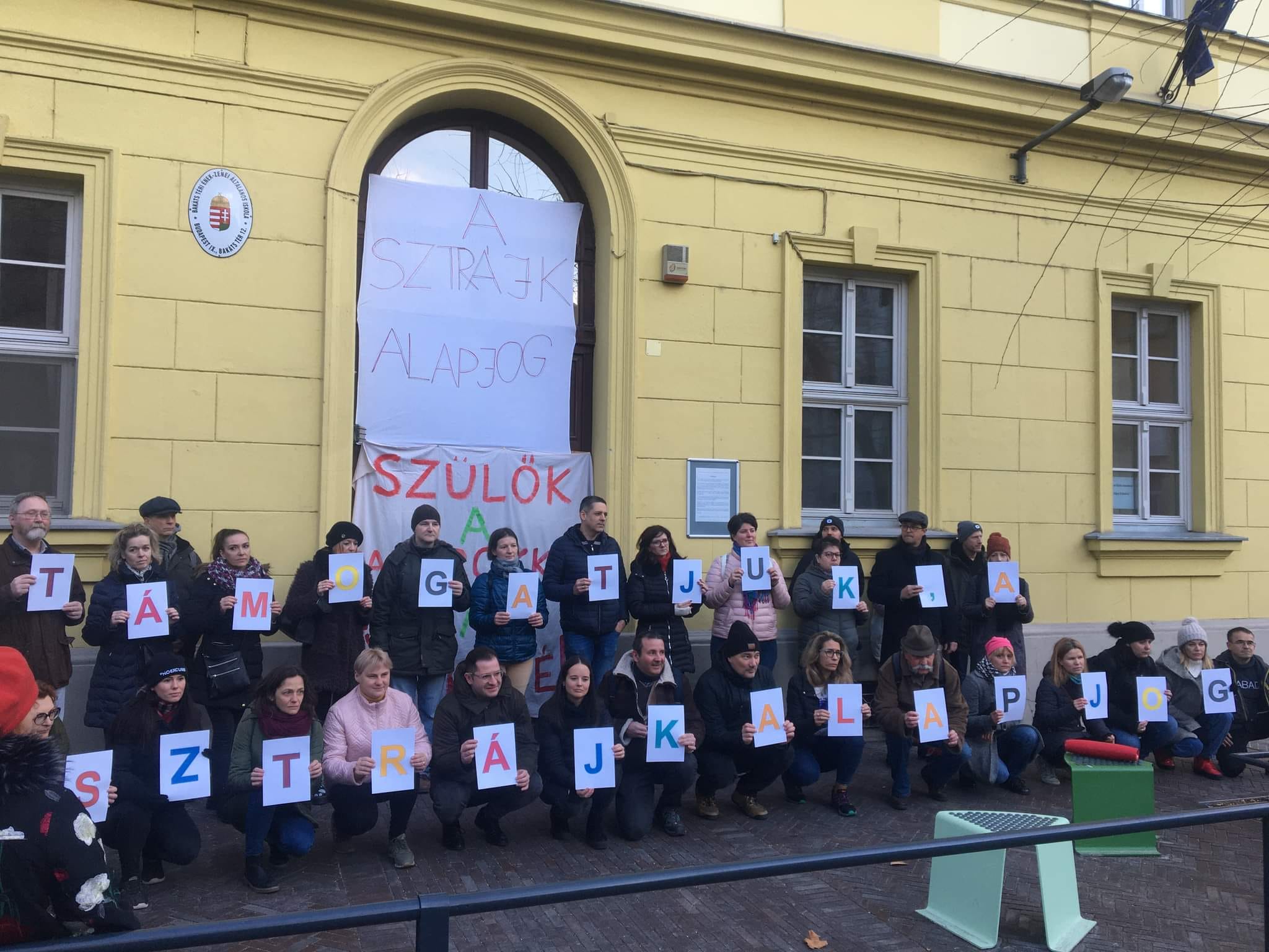bakts tri nek-zenei ltalnos iskola szlk