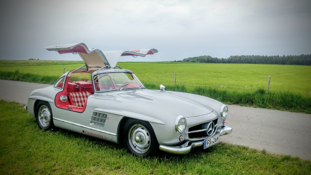 Classic Car Show & Expo: Mercedes