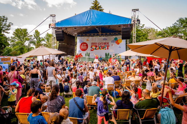 indul a Gyerek Sziget