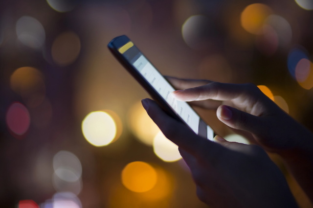 internetezs mobiltelefonnal