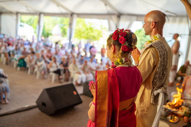 30 ves a Krisna-vlgyi Bcs