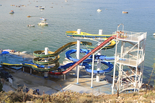 Aquagen (aquapark) Loparban