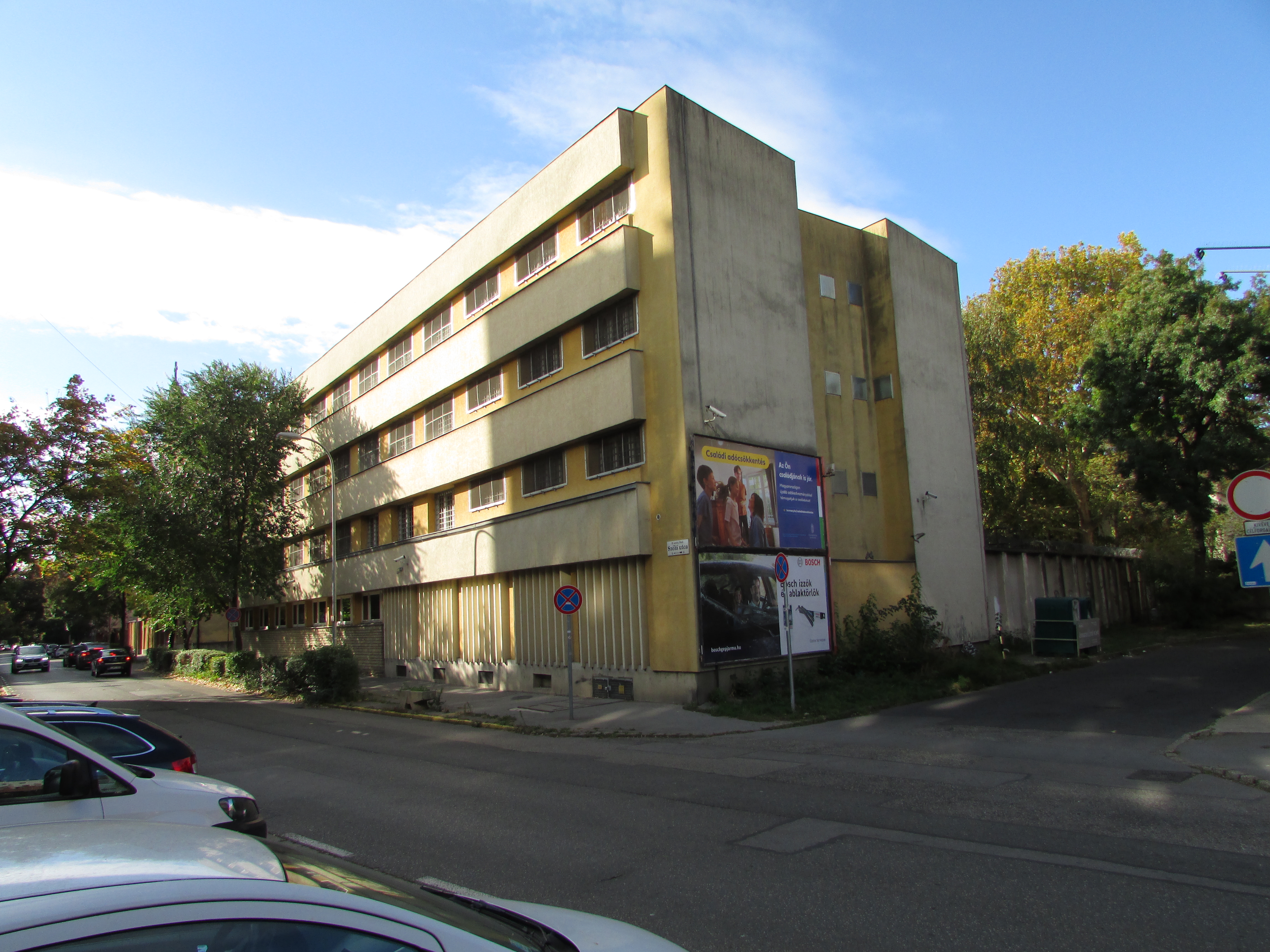 Botr�ny ut�n bez�r�s: ki�r�tett�k a Sz�l� utcai jav�t�int�zetet