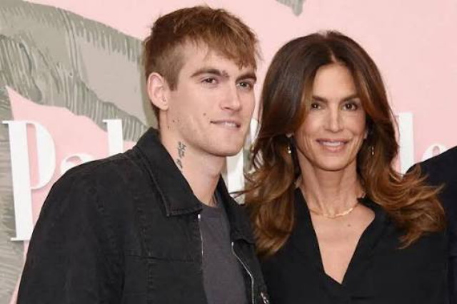 Cindy Crawford és fia, Presley Gerber Cindy Crawford és fia, Presley Gerber