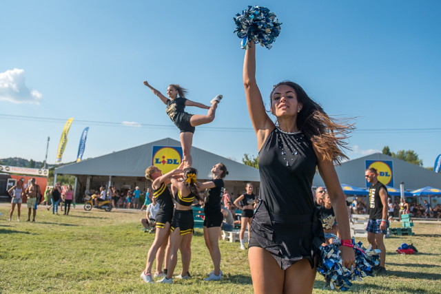 EFOTT 2019 - Pom pom táncosok