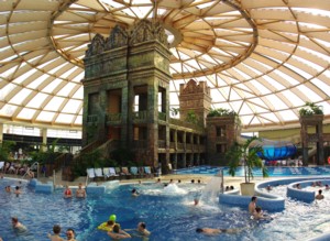 Aquaworld óriáskupola