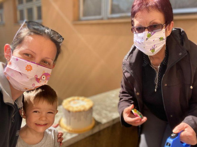 Csaldi tallkozs jrvnyhelyzetben