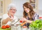 Dietetikus az idősek szolgálatában. Mivel (is) dolgozik egy dietetikus?