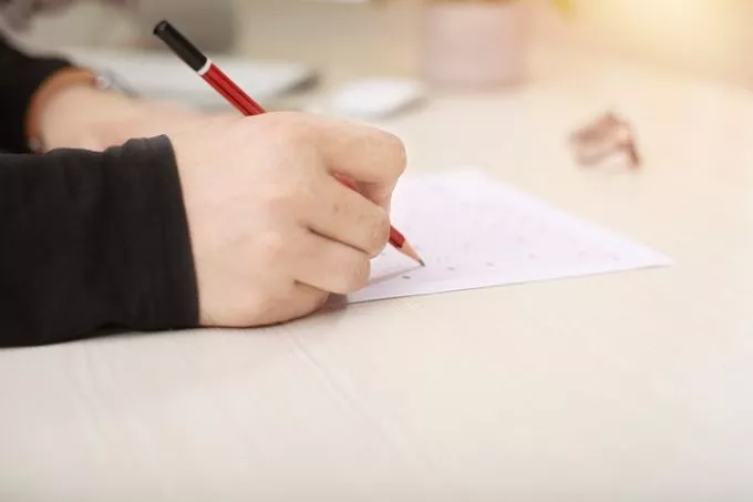 Egyre kevesebben nyelvvizsgáznak Egyre kevesebben nyelvvizsgáznak