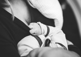 Tudatos táplálkozás a szoptatás alatt: a plusz kilók is megelőzhetőek