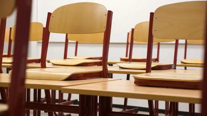 Rátámadt az iskolaőrre egy 27 éves anya a IX. kerületben Rátámadt az iskolaőrre egy 27 éves anya a IX. kerületben