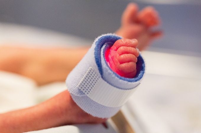 Alig 90 dekával, a ciprusi nyaraláson született a baba - így néz ki most Alig 90 dekával, a ciprusi nyaraláson született a baba - így néz ki most