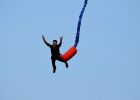 Elszakadt a kötél bungee jumping közben (videó)