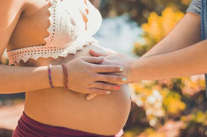 7 ok, amiért nyáron a legjobb terhesnek lenni