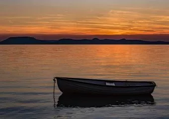 Megtalálták a holttesteket - Egy 17 és egy 18 éves fiú fulladt a Balatonba a hétvégén