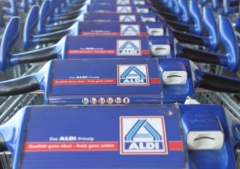 Nyuszik helyett kis péniszekre hasonlít az Aldi húsvéti pillecukra