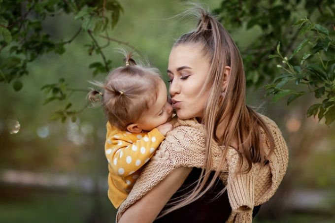 Meglepő lista anyukáktól: 10 titok, amitől könnyebb az anyaság