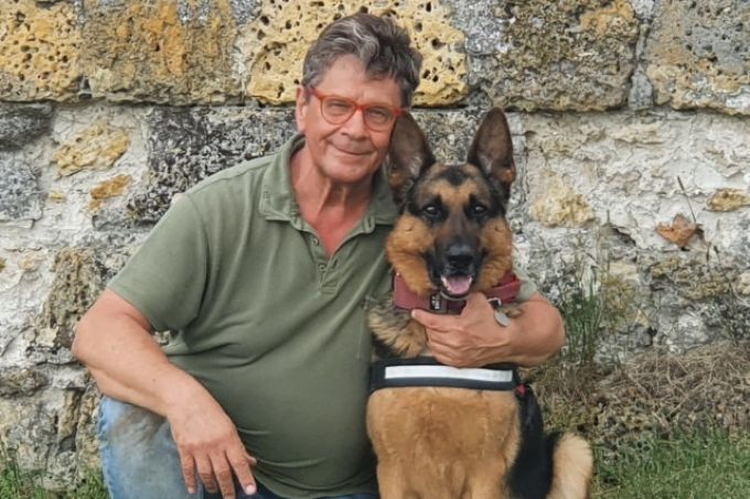 A gyerekorvos, aki kutyájával rendel: Dr. Rexnek hatalmas rajongótábora van A gyerekorvos, aki kutyájával rendel: Dr. Rexnek hatalmas rajongótábora van