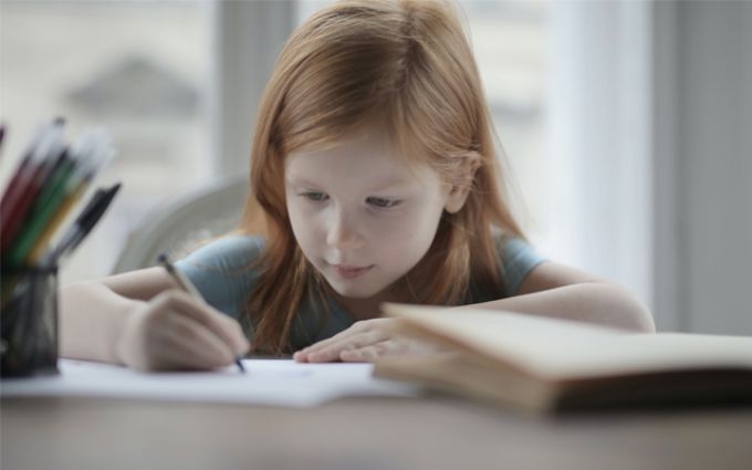 Nem szívesen mozdulsz ki hétvégén a járvány miatt? 5 tipp, hogy ne unatkozzatok otthon! Nem szívesen mozdulsz ki hétvégén a járvány miatt? 5 tipp, hogy ne unatkozzatok otthon!